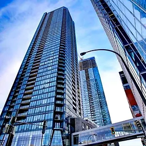 Spectacular Skyline Views - Downtown - Luxury & Penthouse Montreal
